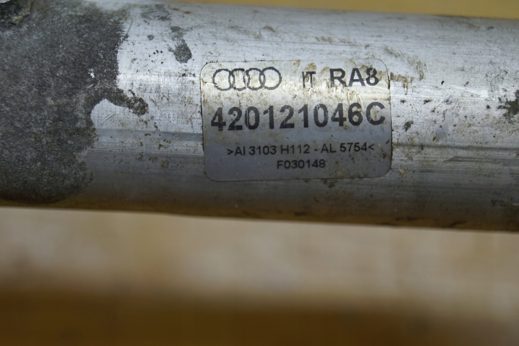 фото №6, Шланг труба wąż wody audi r8 4.2 fsi 420121046c