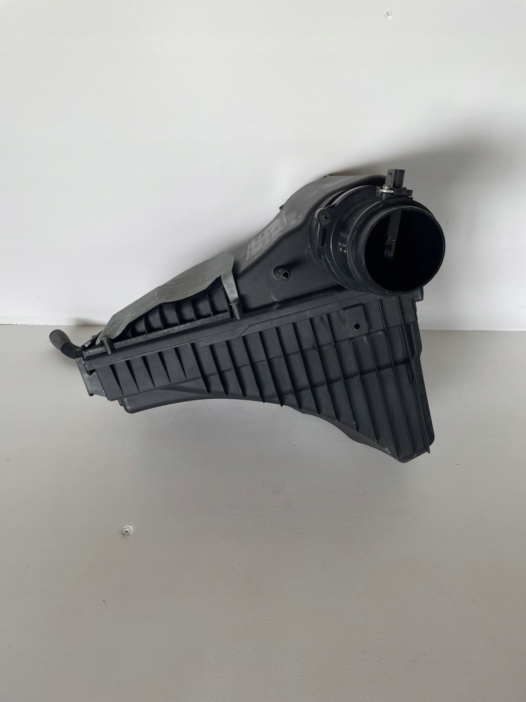 фото №1, Корпус фільтра повітря audi q7 4l 3.0 tdi оригінал lift