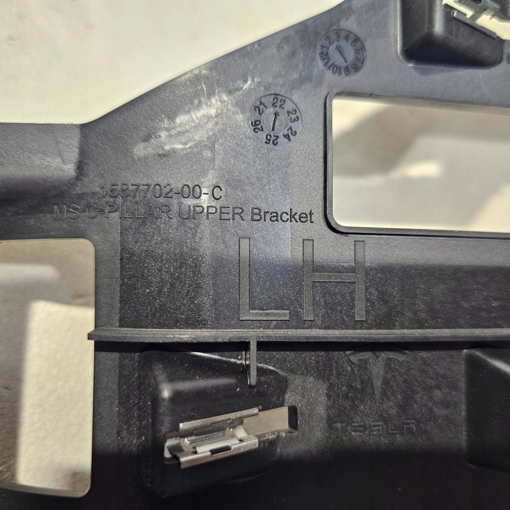 фото №14, Кронштейн кронштейн стойка c левый tesla model s plaid 1587702-00-c