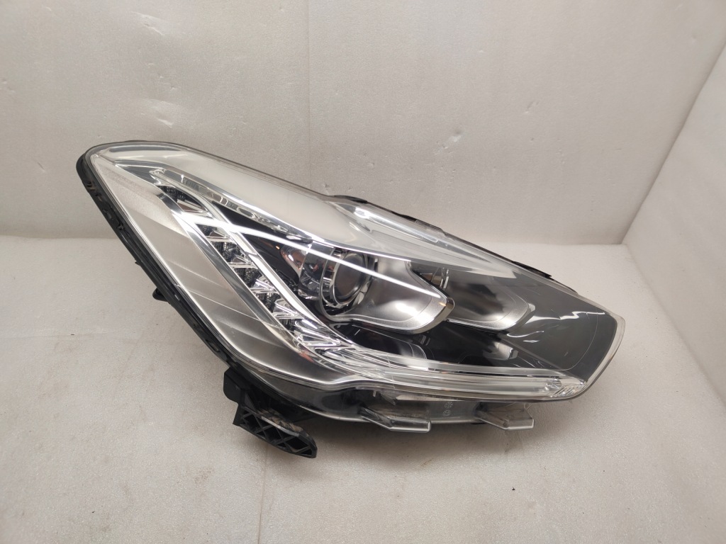 фото №1, Citroen ds5 лінза з led лампа правий перед 9806092980