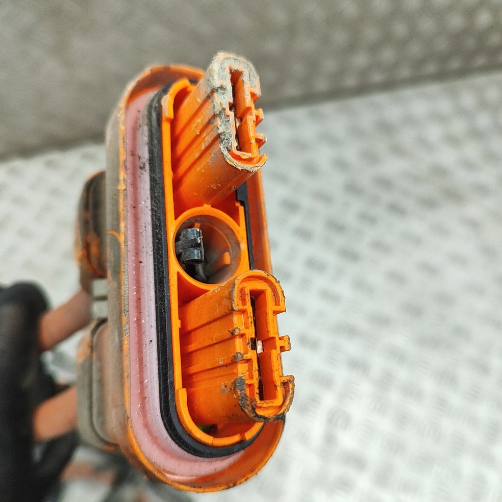 фото №6, Skoda enyaq iv 2021 кабель do зарядки автомобиля электрический