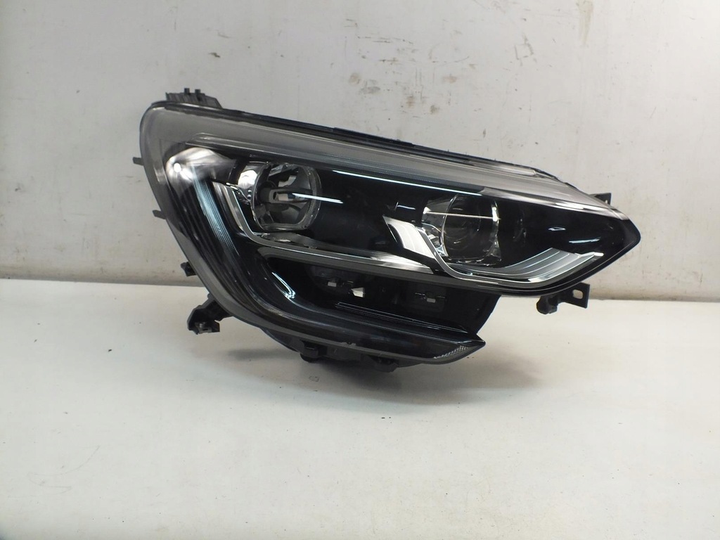 фото №12, Renault megane iv фара правий