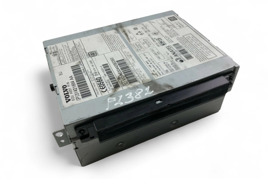 фото №1, Чейнджер cd volvo v40 хэтчбек 31421664aa 2015