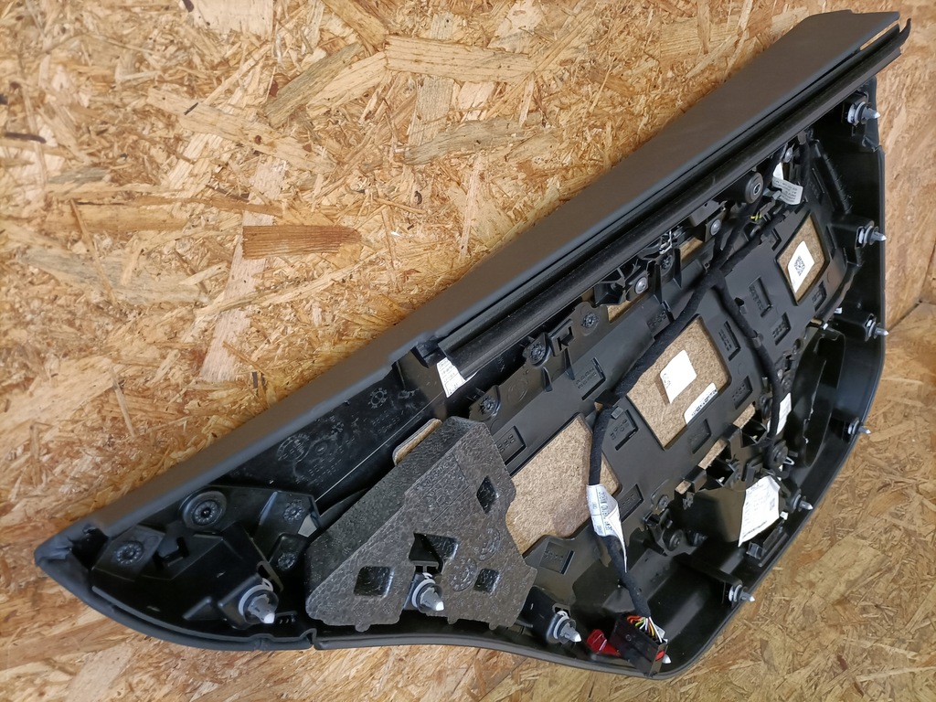 фото №6, Alfa romeo giulia 952 обивка панель дверь правый задняя