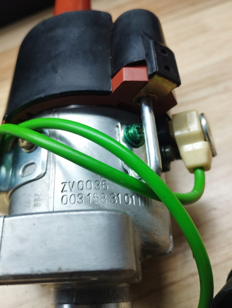 Купити W201 апарат запалювання 2,0 a0031583101