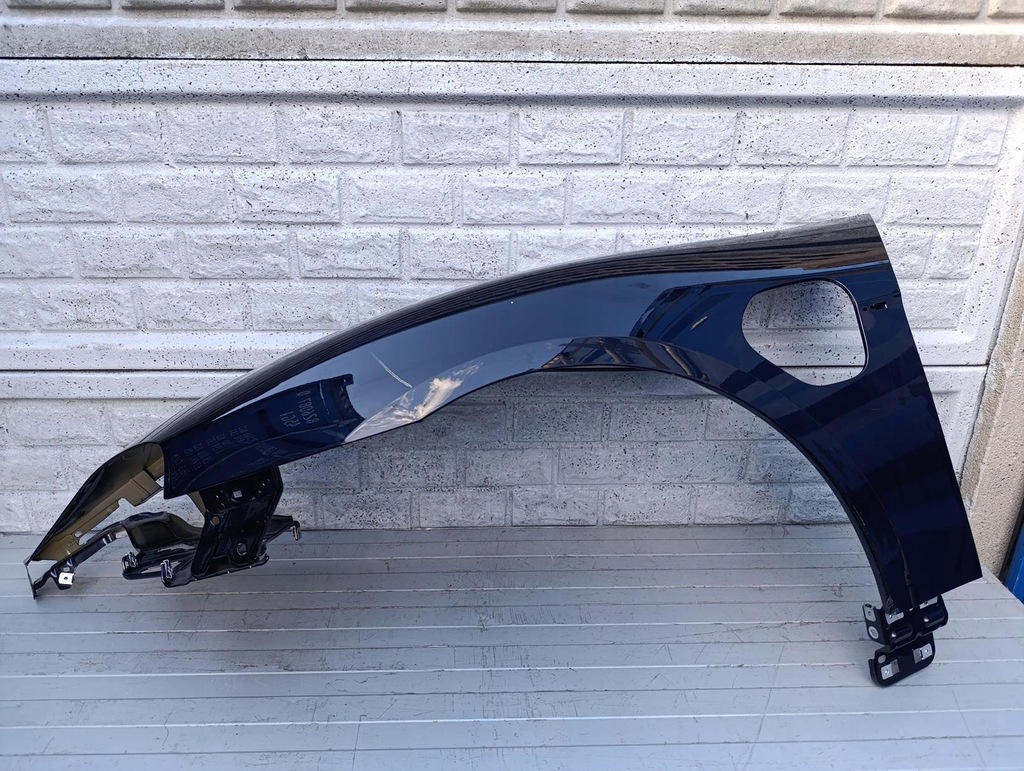 фото №1, Porsche taycan turbo sport крила передній лівий оригінал