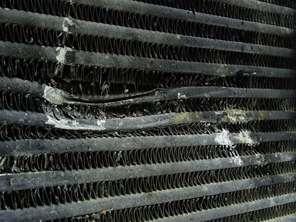 Купити Інтеркулер радіатор повітря maserati ghibli m157 3.0d 16474840