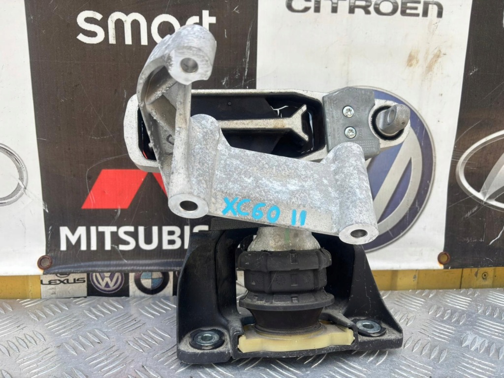 фото №1, Volvo xc60 ii кронштейн подушка двигателя гибрид 31430470
