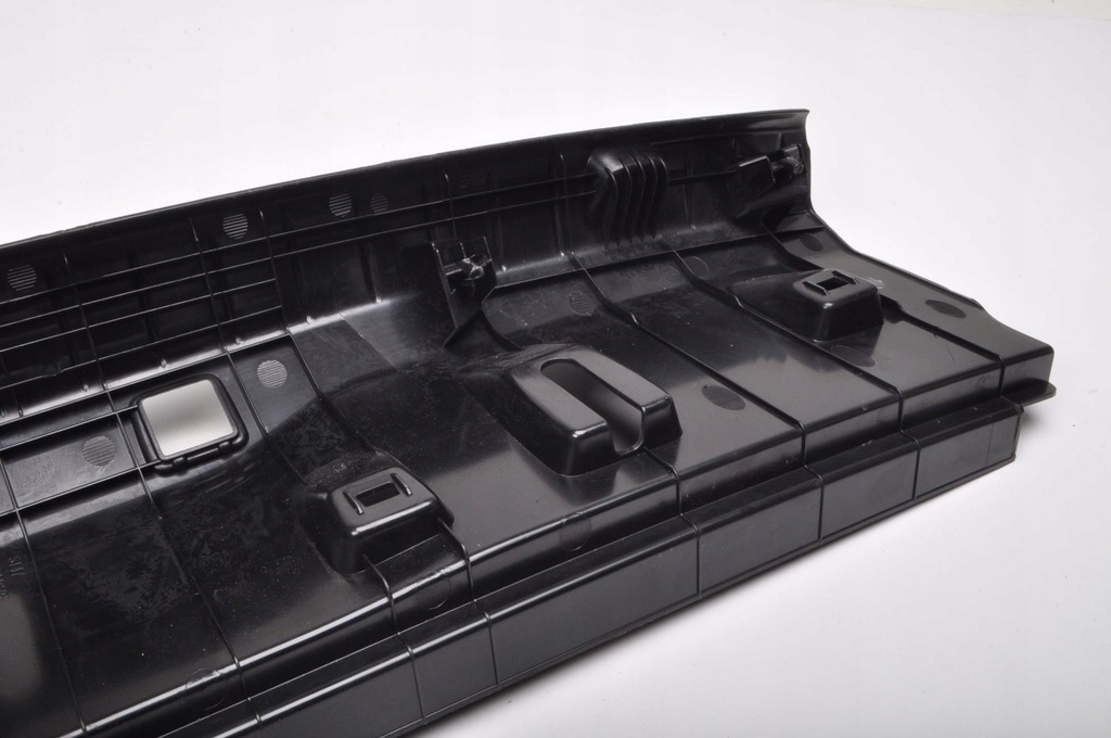 фото №9, Bmw 7 g12 защита кромка багажника 7344675