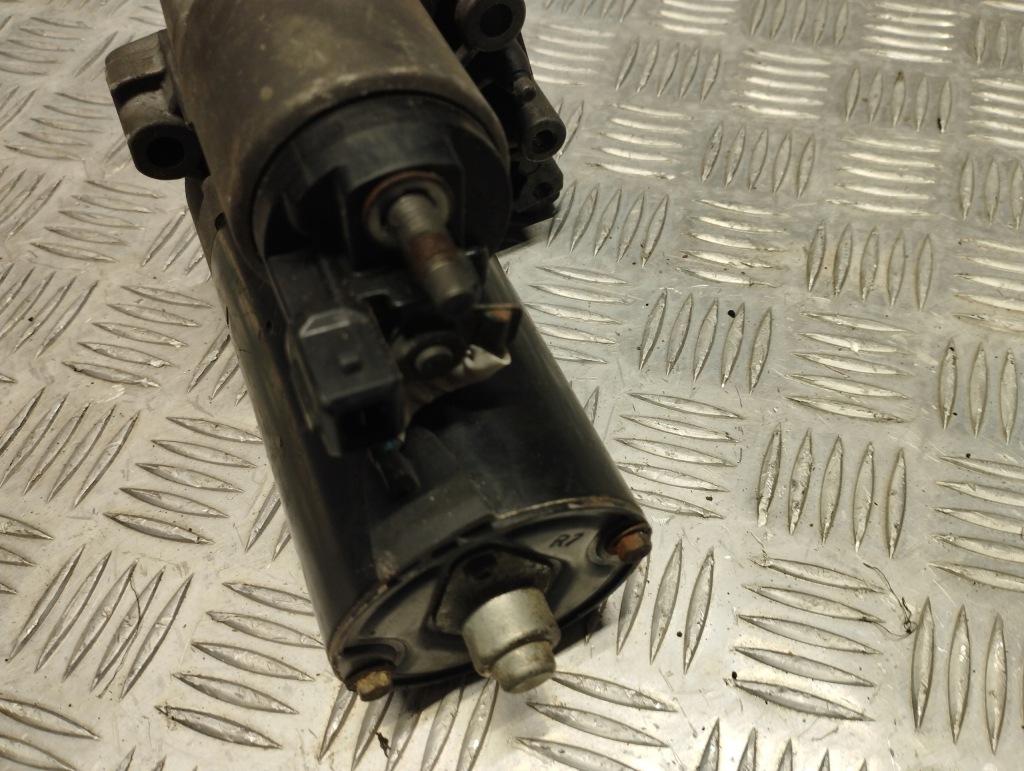 Стартер mini r56 r57 1.6 turbo 7589354 Киев