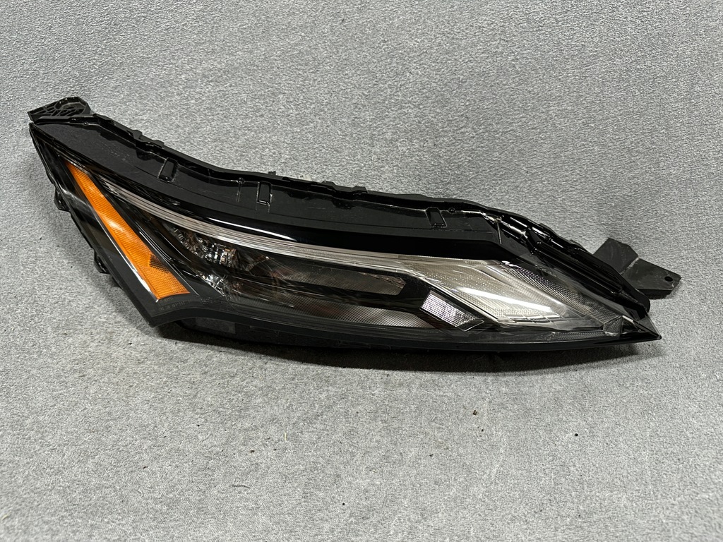 фото №1, Лампа nissan x-trail rogue led drl usa 210008d033 права