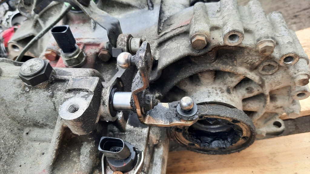 фото №7, Коробка передач передач duw vw golf iv vw bora skoda octavia audi a3 1.6b