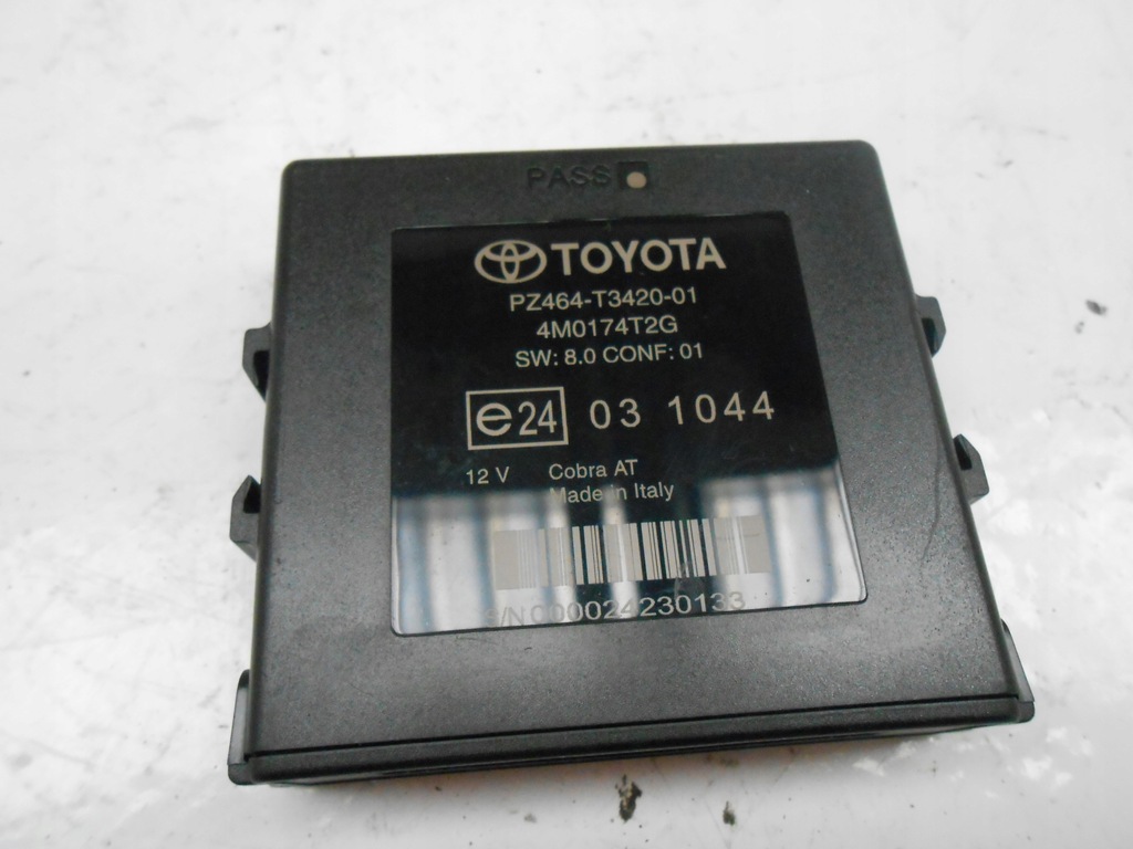 фото №8, Toyota avensis t27 модуль pdc pz464-t3420
