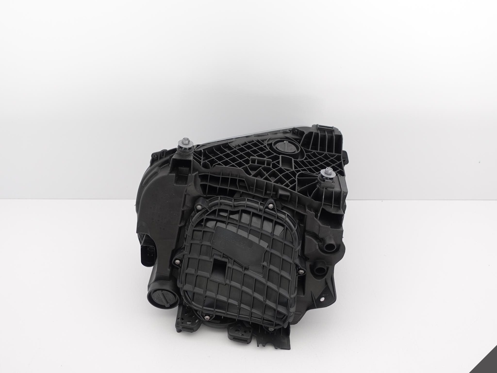 фото №10, Porsche taycan 9j1 лампа full led pdls+ права eu