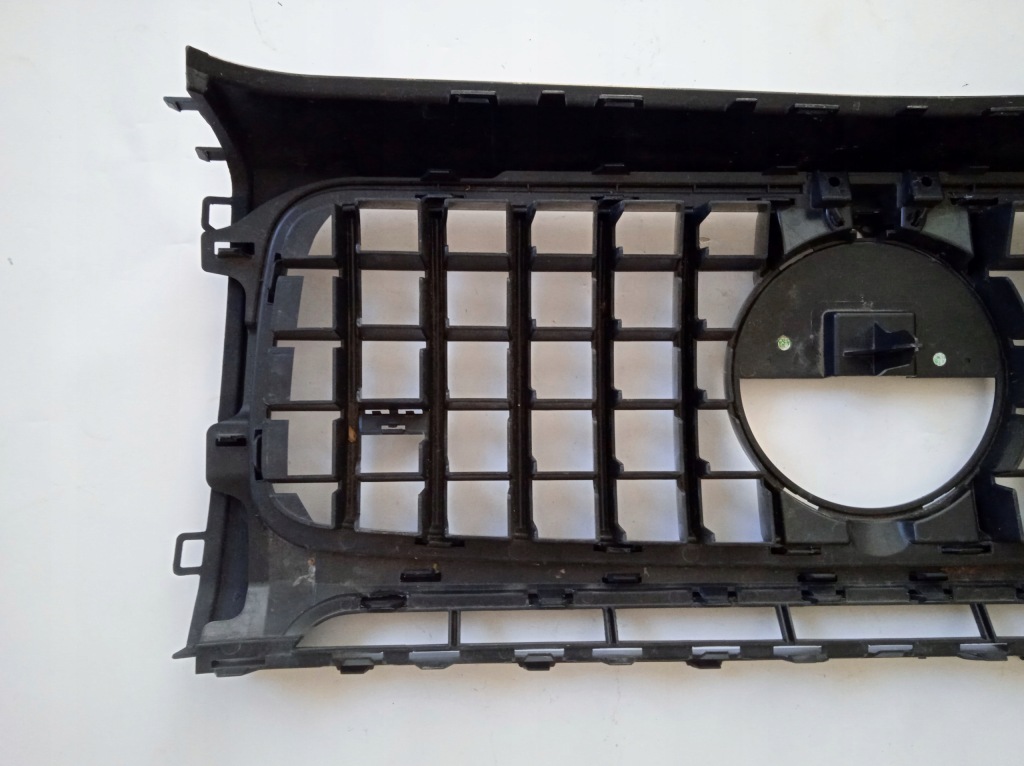 Решётка радиатора решётка радиатора pod камера mercedes g-klasa w463 lift amg brabus gt 18- Цена