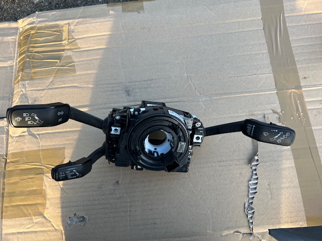 фото №1, Перемикач комбінований 5q1953507bq