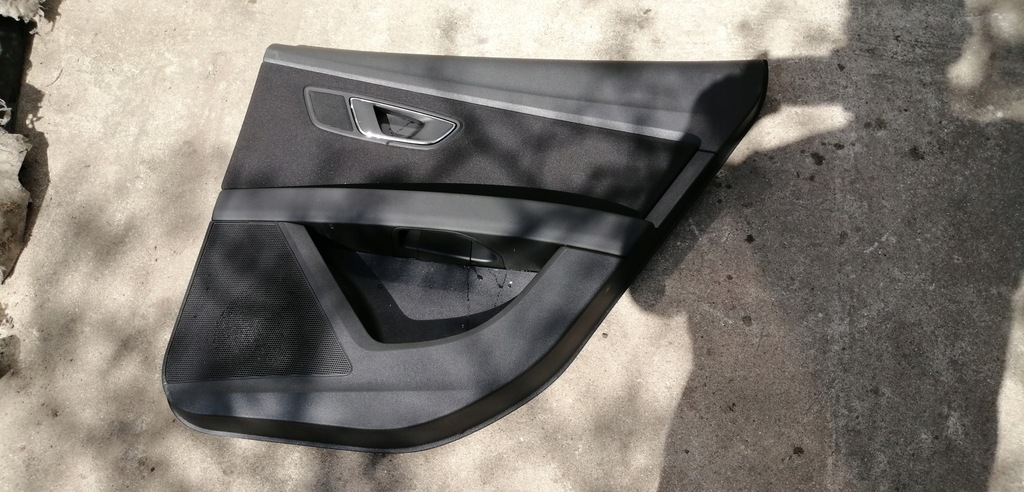 фото №1, Seat leon iii 12- kombi оббивка двері права задня