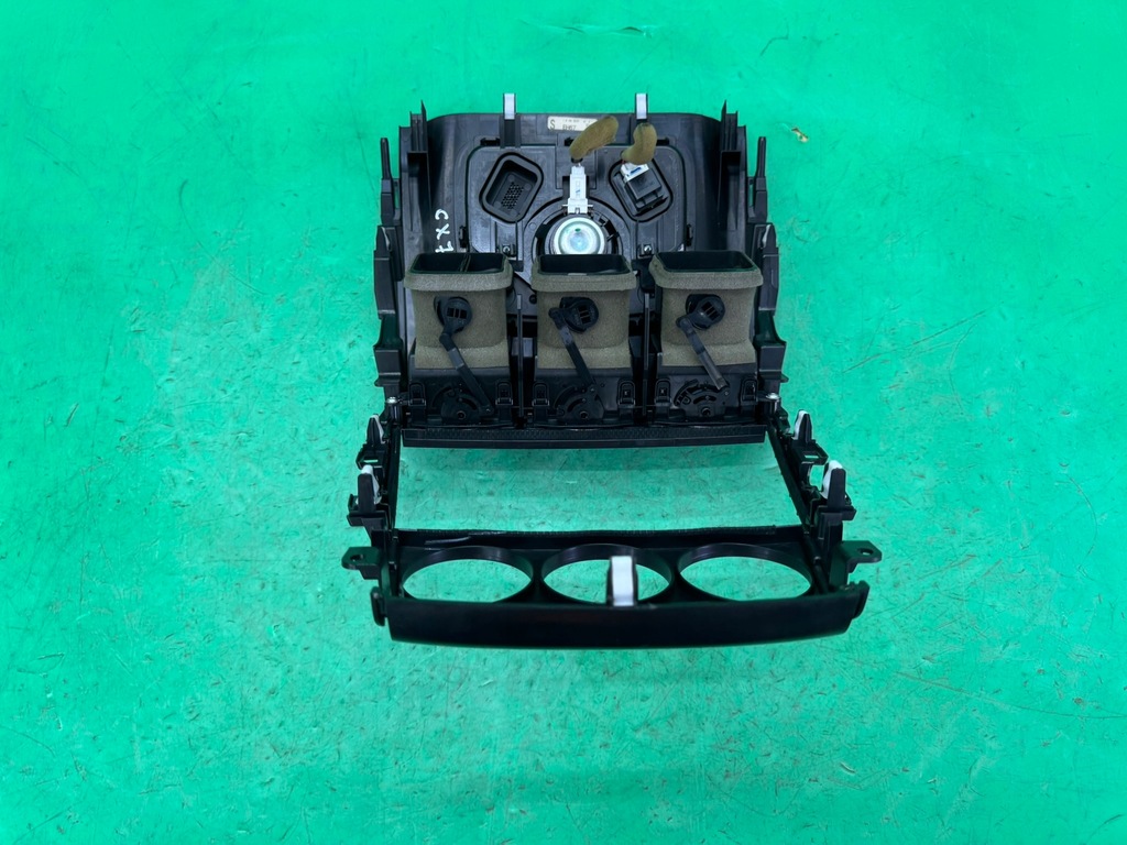 фото №7, Решітка ґрати обдув середній рамка радіо mazda cx-7 lift 06-12