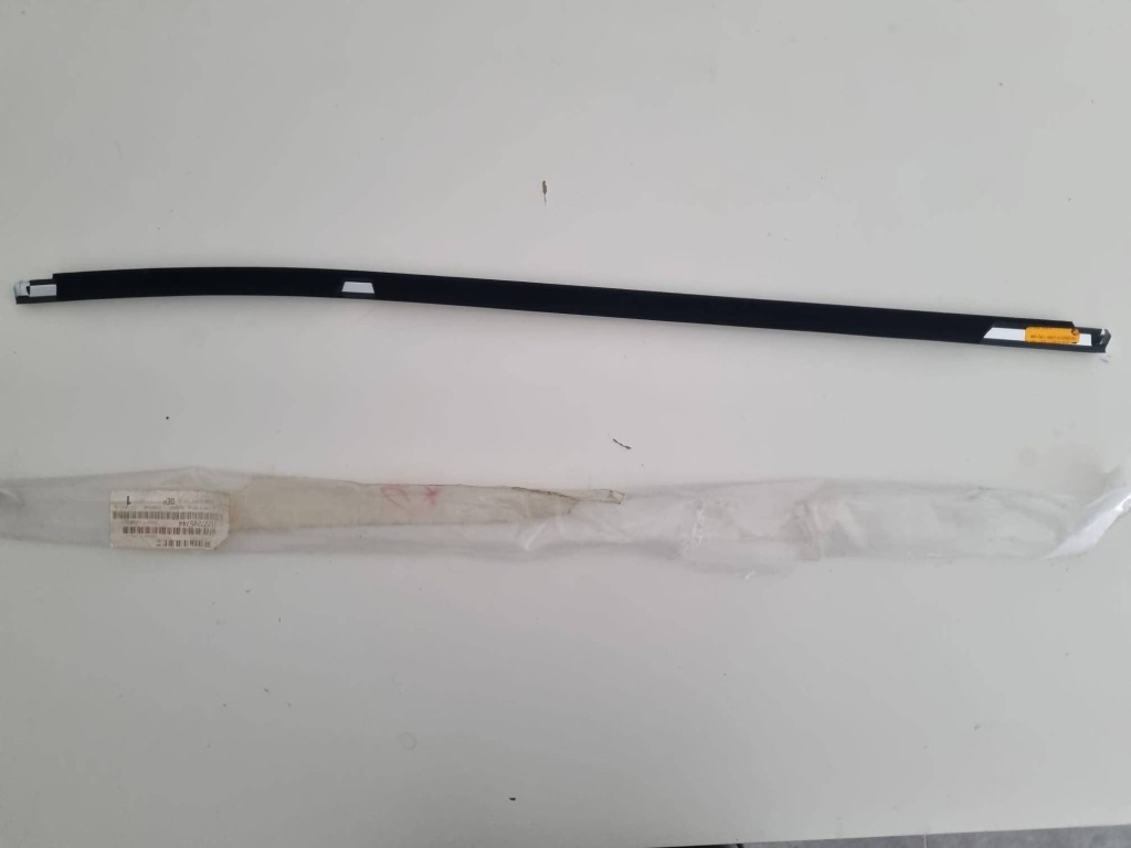 Bmw x3 f25 11-17 молдинг ущільнювач дверей права задні задня 51227205744 Недорого