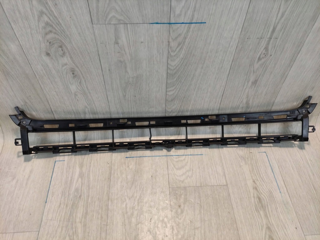 фото №13, Audi a6 c8 s-line 4k0 середня решітка бампера передній 4k0807683a