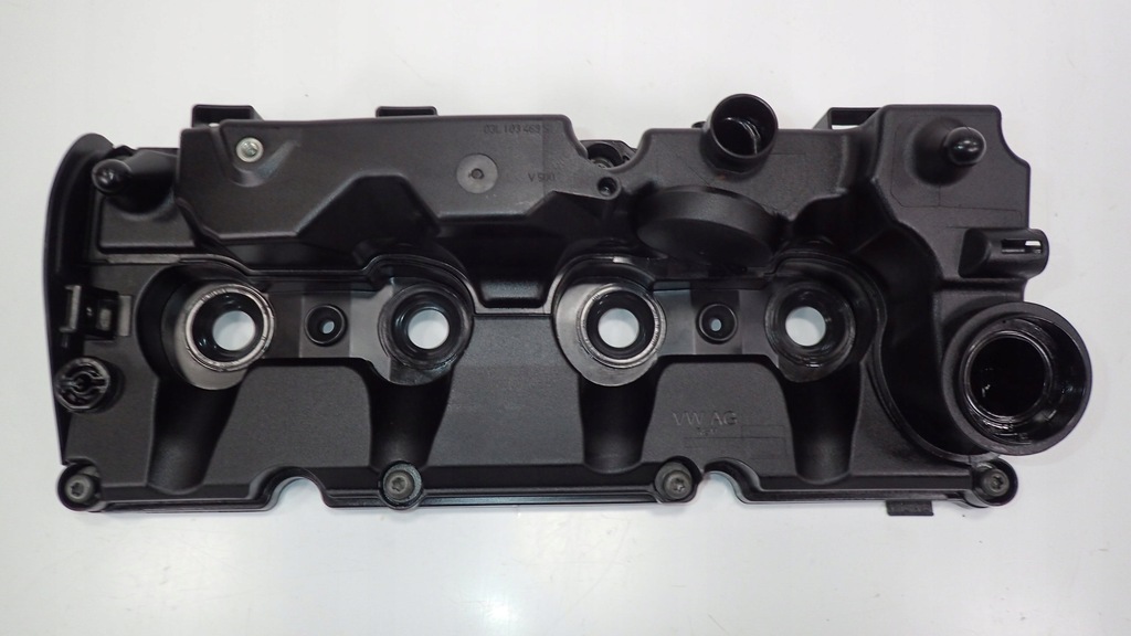 фото №1, Крышка клапанов 03l103469s 1.6-2.0tdi
