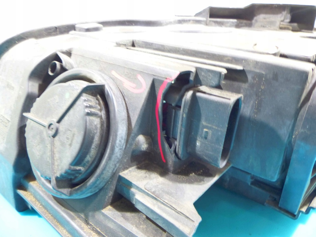 фото №10, Фара правый лампа перед audi q7 i 4l europa