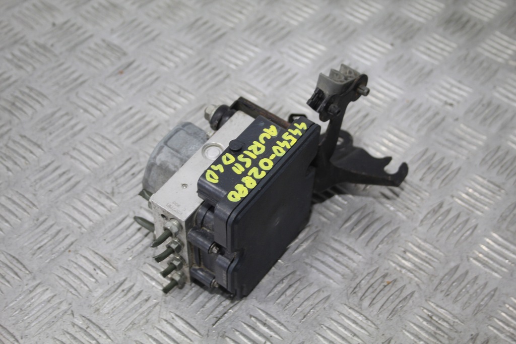 фото №1, Насос abs toyota auris ii 2 44540-02880