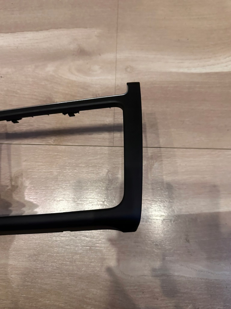 фото №3, Рамка радіо vw polo 6r 6r0858069e