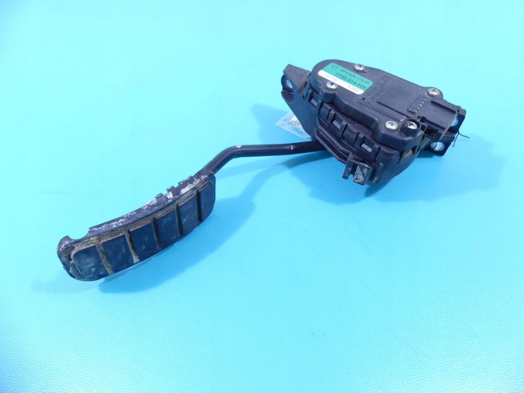 Купити Педаль газу потенціометр renault master 2 2,5 dci 7700314525