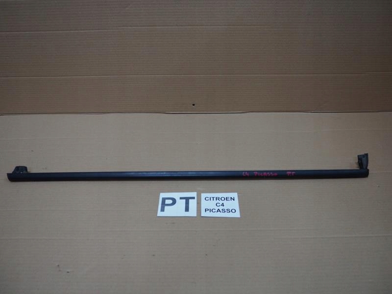 фото №1, Молдинг ущільнювач правий задня c4 grand picasso