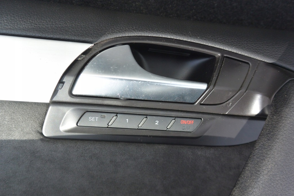 фото №8, Обшивка двері kpl шкіра bose audi q7 4l uk