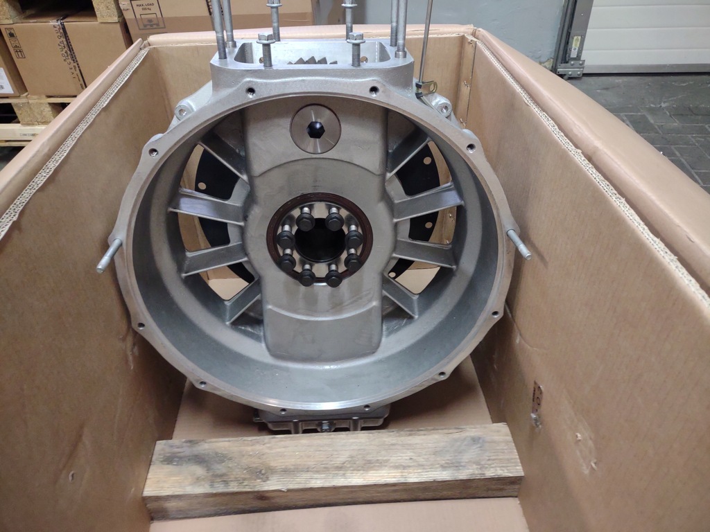 фото №1, Привод dół iveco trakker, astra 8851541