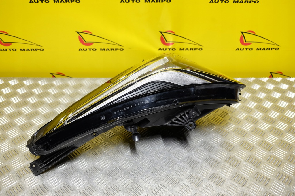 Cadillac xt4 2019- фара лампа led левая америка с Разборки