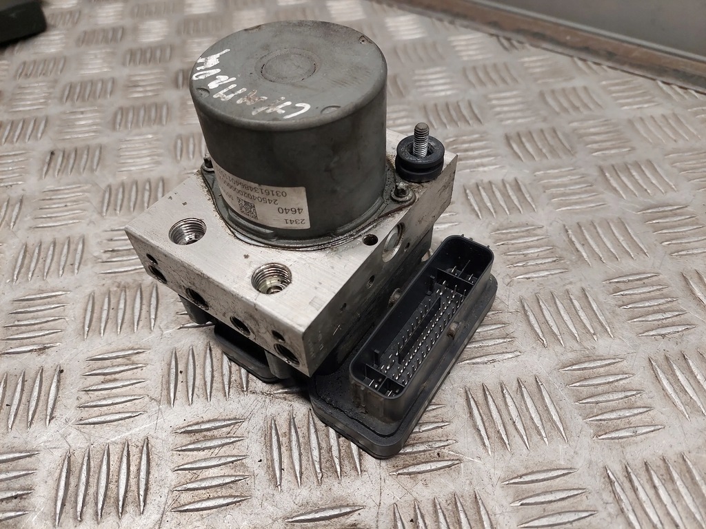 фото №7, Chevrolet camaro 2016 насос abs