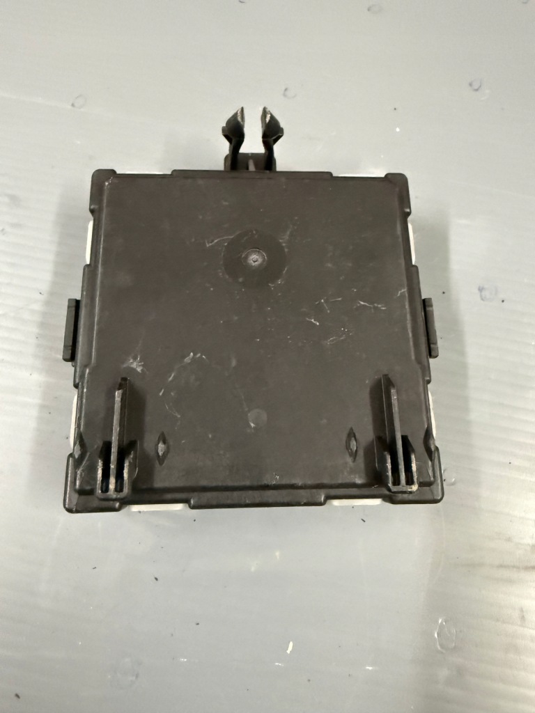 Купити Модуль блок керування двері mercedes a1779001604