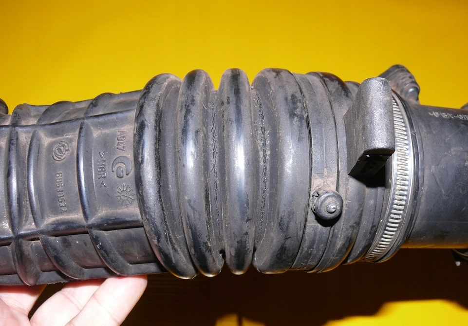 фото №3, Расходомер труба резиновый элемент расходомер alfa romeo 156 1.6 1.8 16v