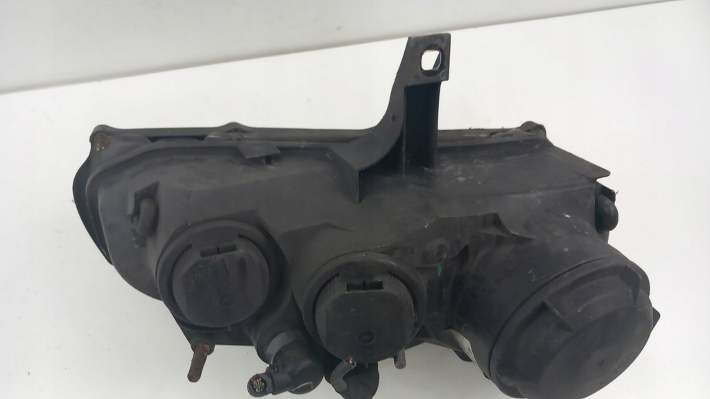 фото №4, Alfa romeo 159 eu лампа перед левая линза