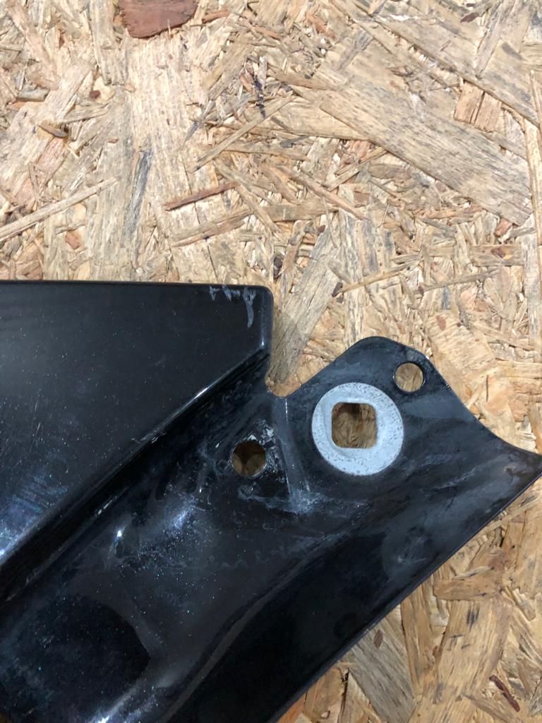 фото №3, Крила правий передній перед land rover discovery iv