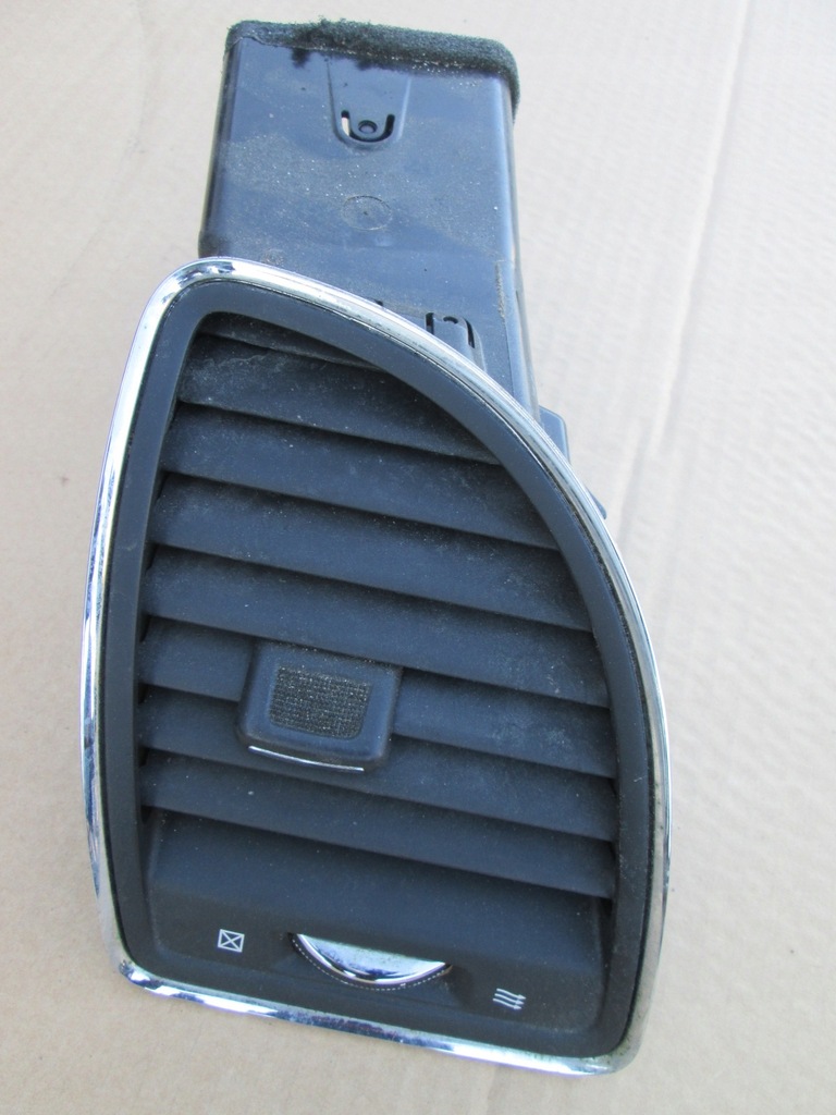 фото №11, Chrysler town country 11- впуск воздуха обдув левая правая grand caravan