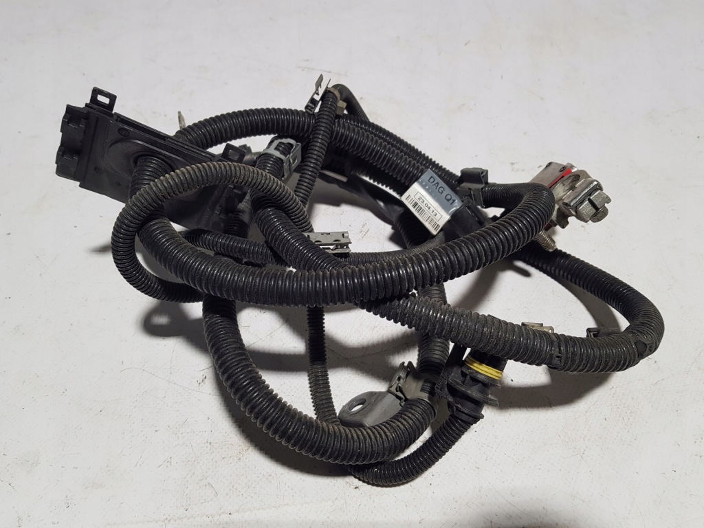 фото №1, Mercedes slk slc r172 w172 шланг плюсовой клемма пиротехническая