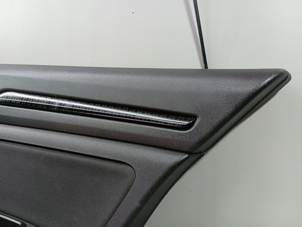 фото №5, Оббивка двері правий задня renault megane iv