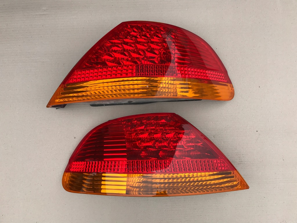 фото №1, Bmw 7 e65 przed lift led лампа задня задня права