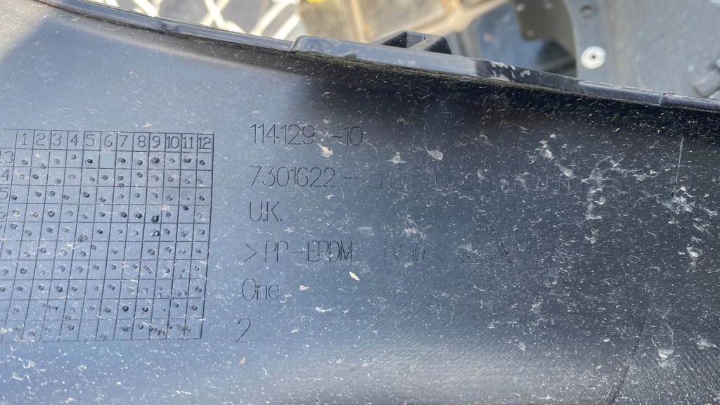 Mini f55 f56 f57 спойлер нижний бампер перед pdc оригинал 7301622 Киев