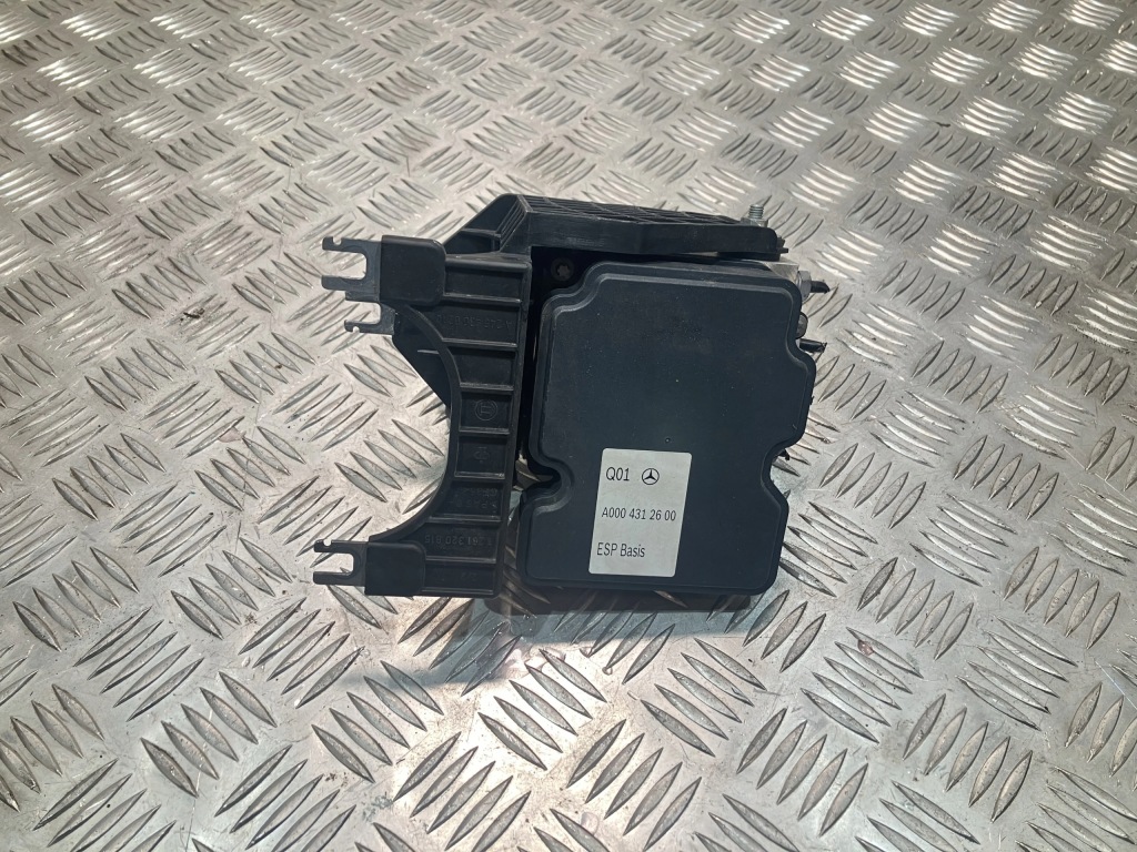 Купити Насос abs блок керування mercedes gla x156 2.2 cdi