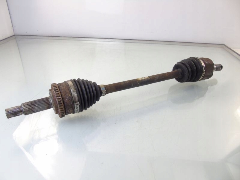 фото №1, Hyundai i30 ii 1.4 16v приводной вал короткий приводной вал бензин