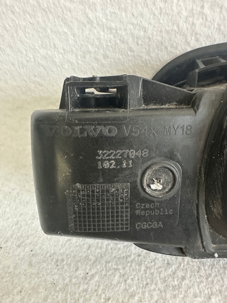 фото №5, Volvo v90 механізм кришка заливної пального 32227048