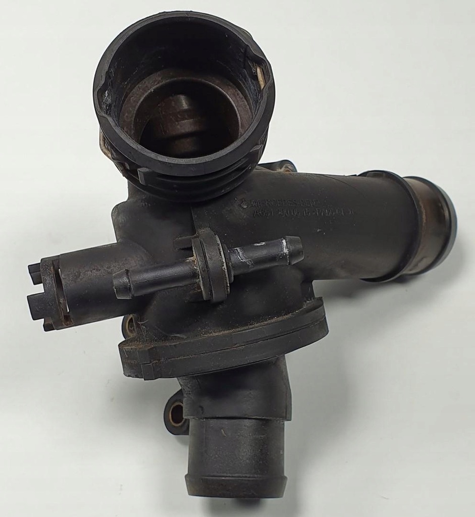 фото №1, Корпус термостата mercedes glk x204 a6512000615