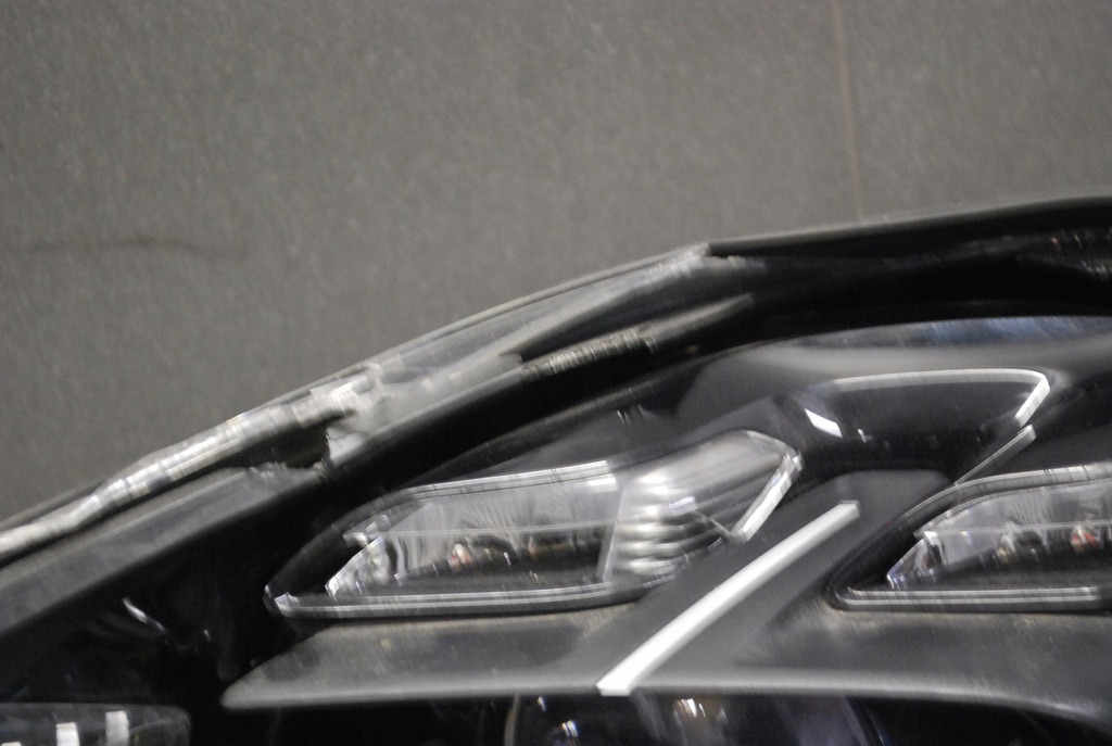 фото №8, Лампа левый перед porsche panamera 973 eu 973941035