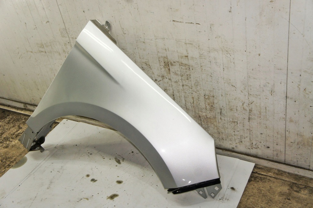 фото №6, Ui468 ford edge mk2 ^ крыло правый перед ingot silver металлик ux