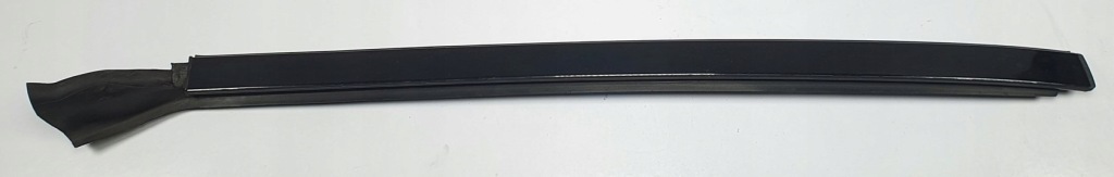 фото №1, Молдинг стекло лобовое правая mercedes glk x204